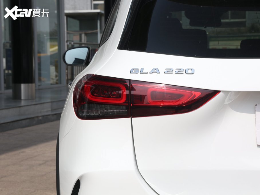 2023YGLA GLA 220 4MATIC