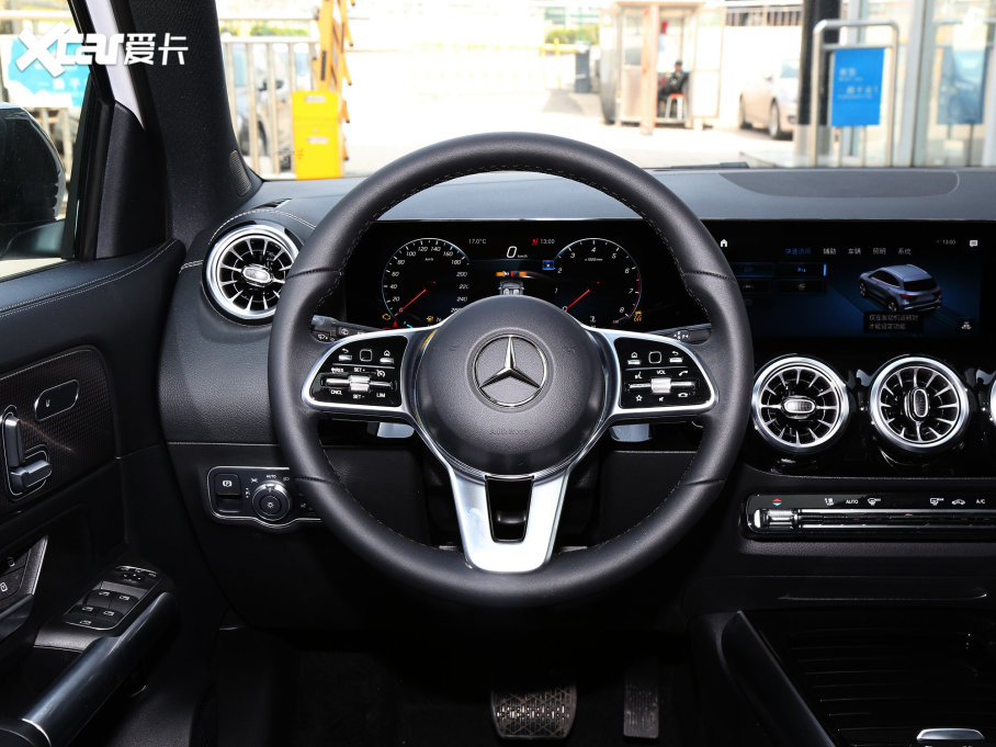 2023YGLA GLA 220 4MATIC