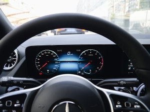 2023款GLA 220 仪表