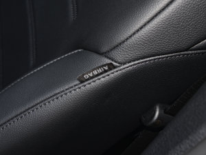 2023GLA 220 п؅^(q)