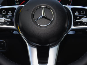 2023GLA 220 п؅^(q)