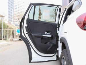 2023款GLA 220 4MATIC 左后车门