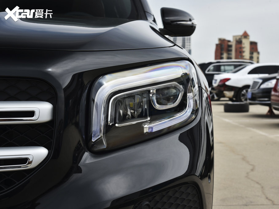 2023YGLB GLB 220 r