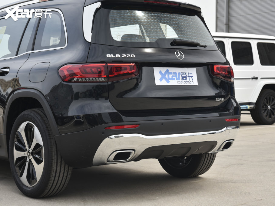 2023YGLB GLB 220 r