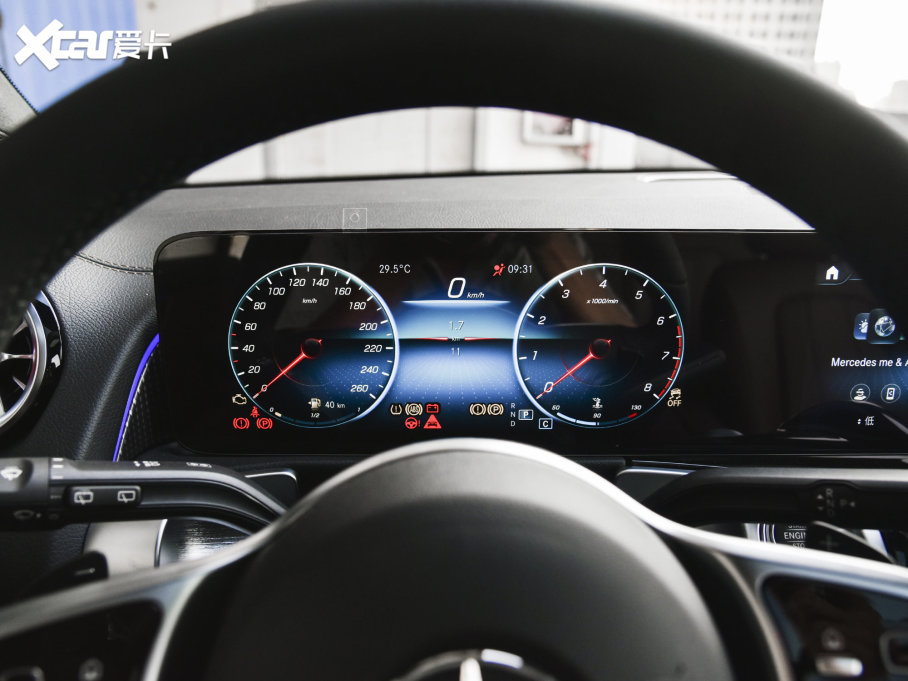 2023YGLB GLB 220 r