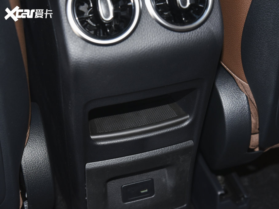 2023YGLB GLB 220 r