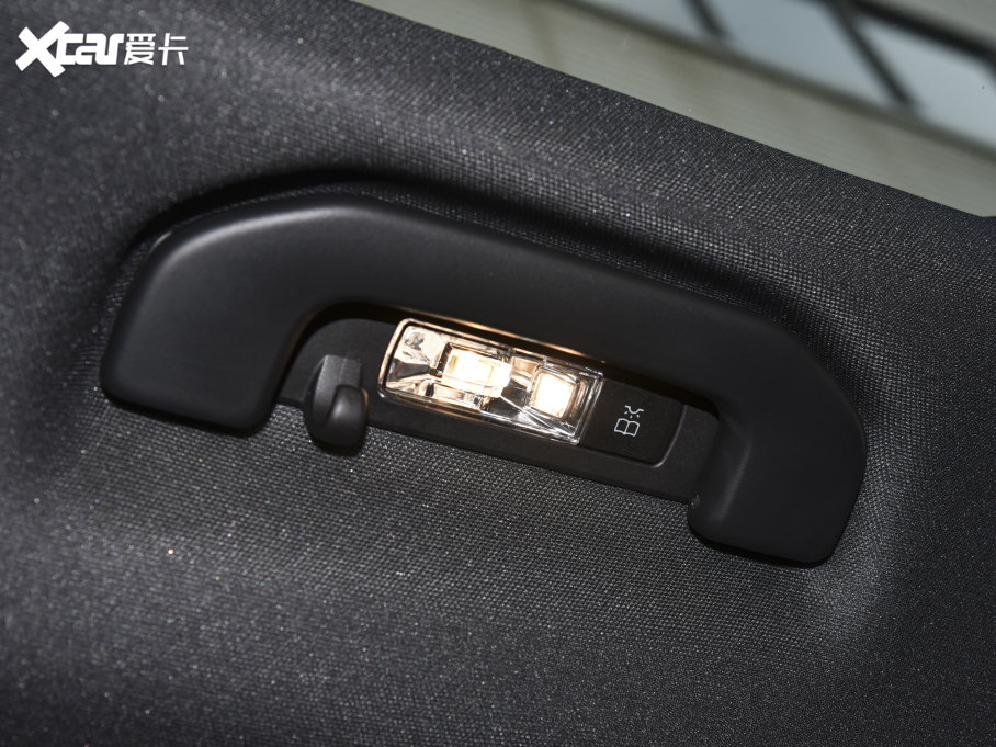 2023YGLB GLB 220 r