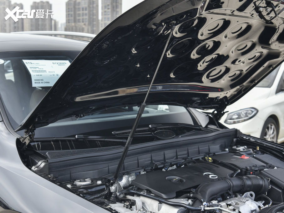 2023YGLB GLB 220 r