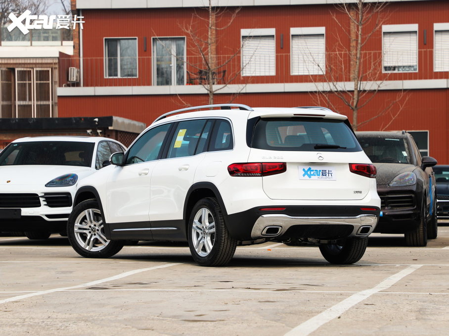 2023YGLB GLB 200 r