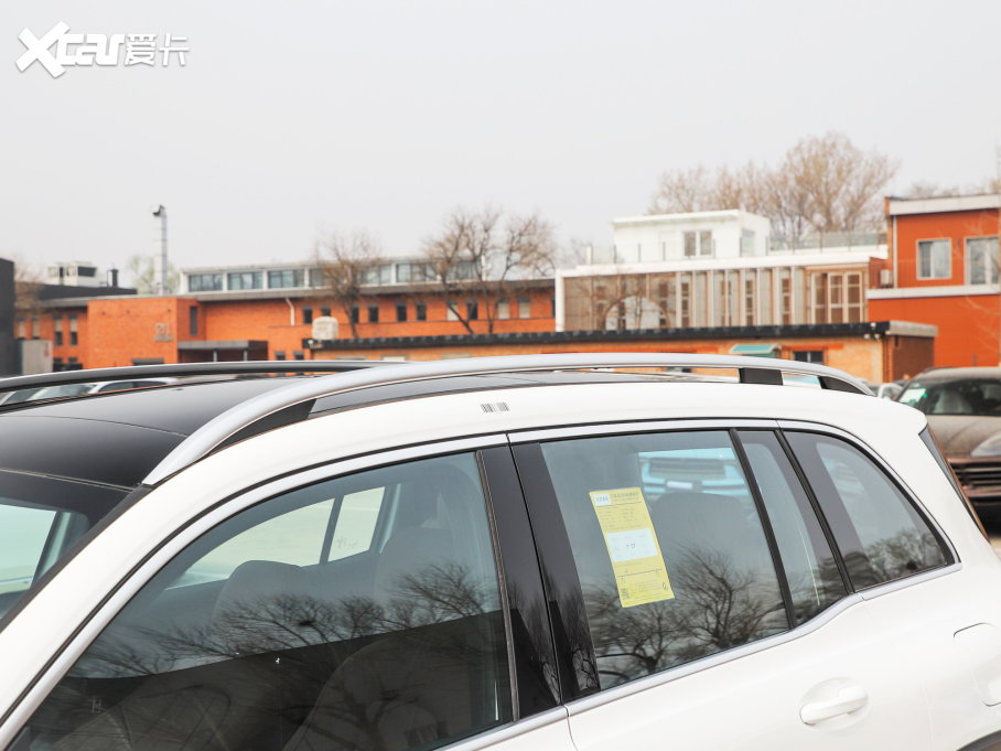 2023YGLB GLB 200 r