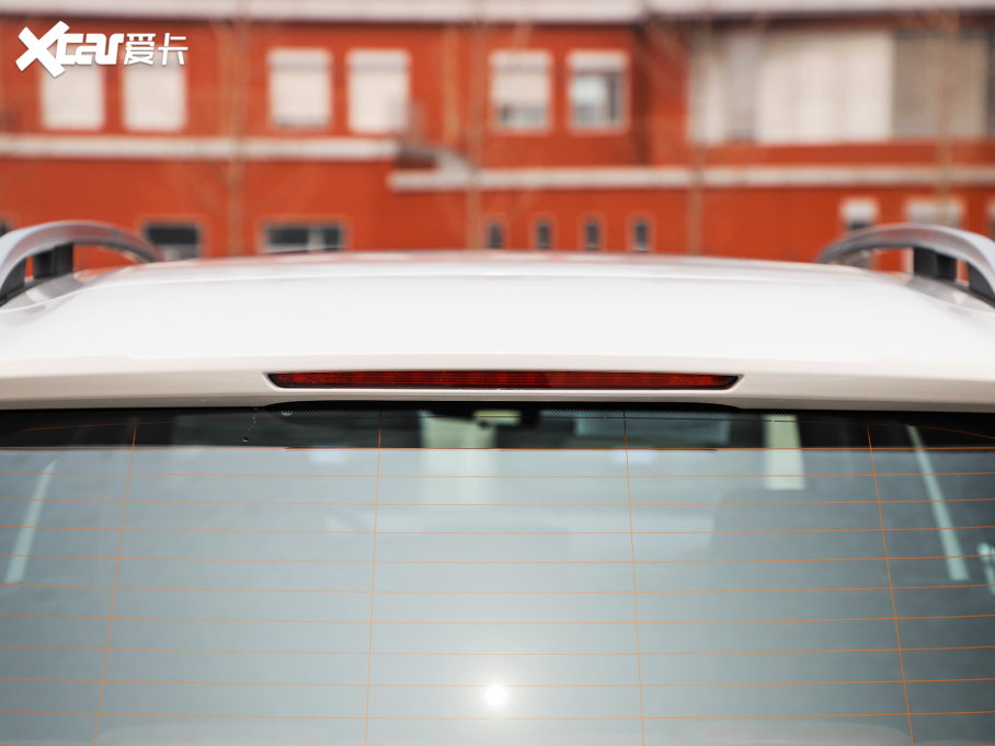 2023YGLB GLB 200 r