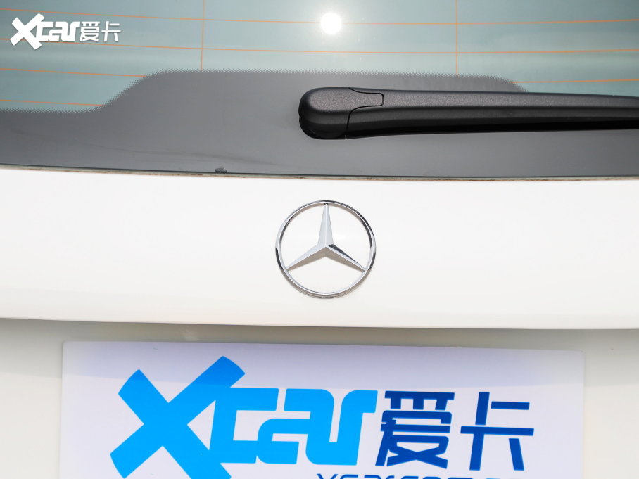 2023YGLB GLB 200 r