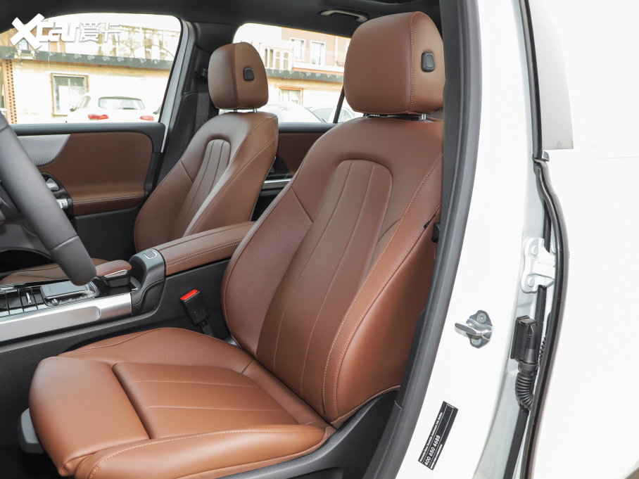 2023YGLB GLB 200 r