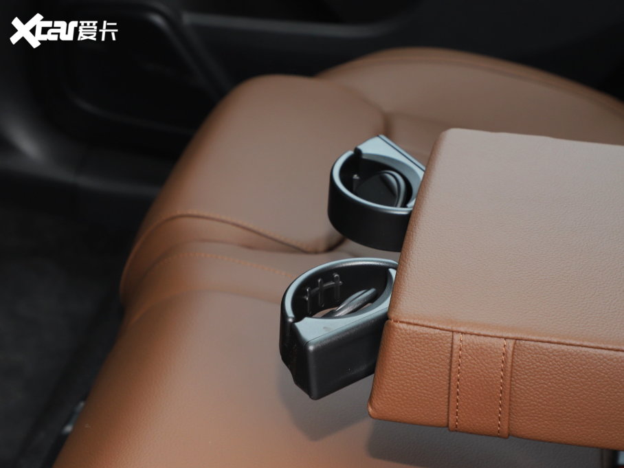 2023YGLB GLB 200 r