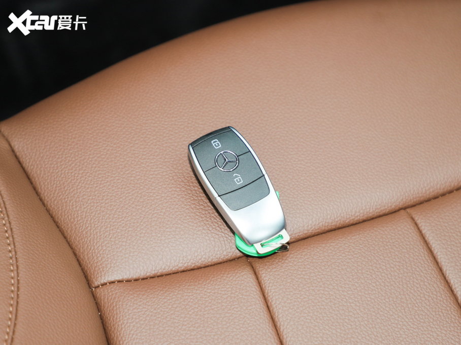 2023YGLB GLB 200 r