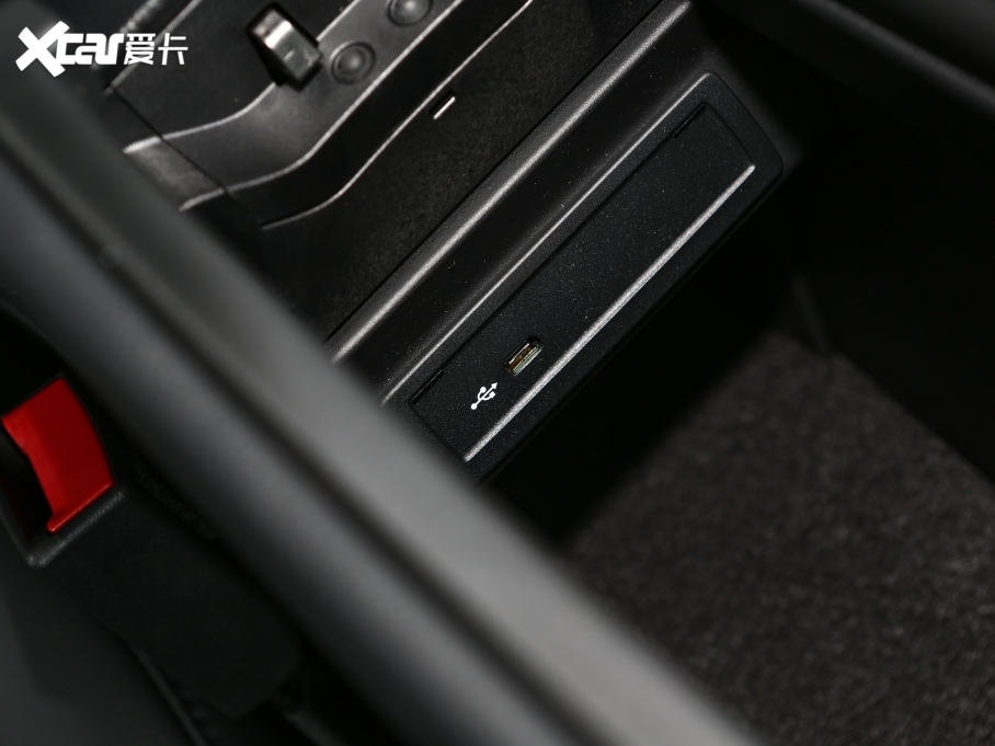 2023YGLB Ŀ GLB 200 r