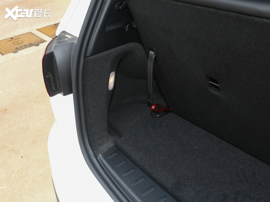 2023YGLB Ŀ GLB 200 r