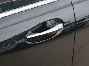 2023GLB 220 r(sh) {T