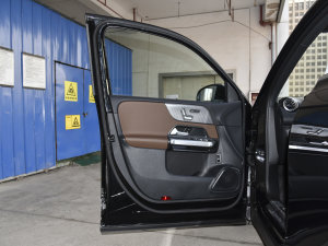 2023GLB 220 r {λ܇T