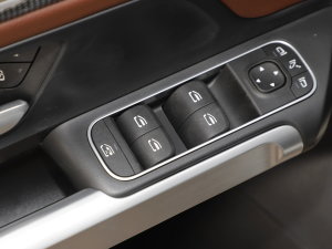 2023GLB 200 r {܇ƅ^	