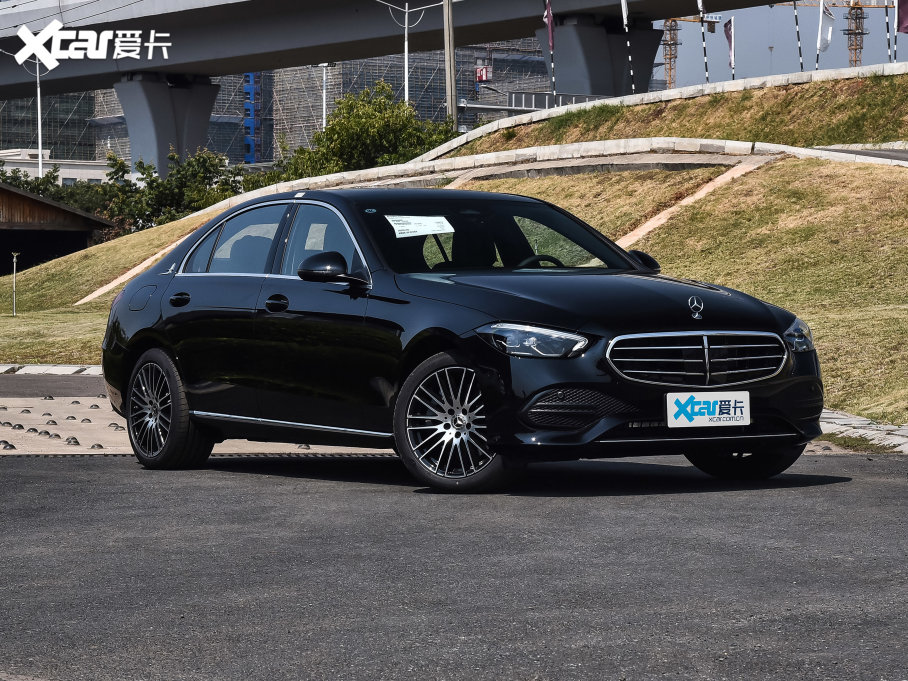 2023��YC�� C 260 L