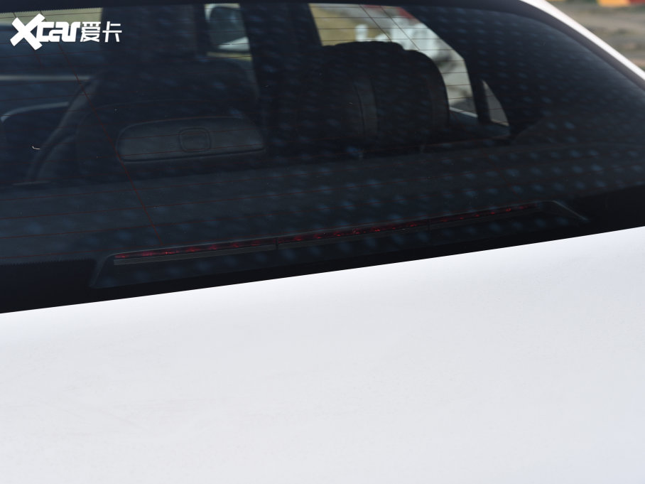 2023YC C 260 L \Ӱ