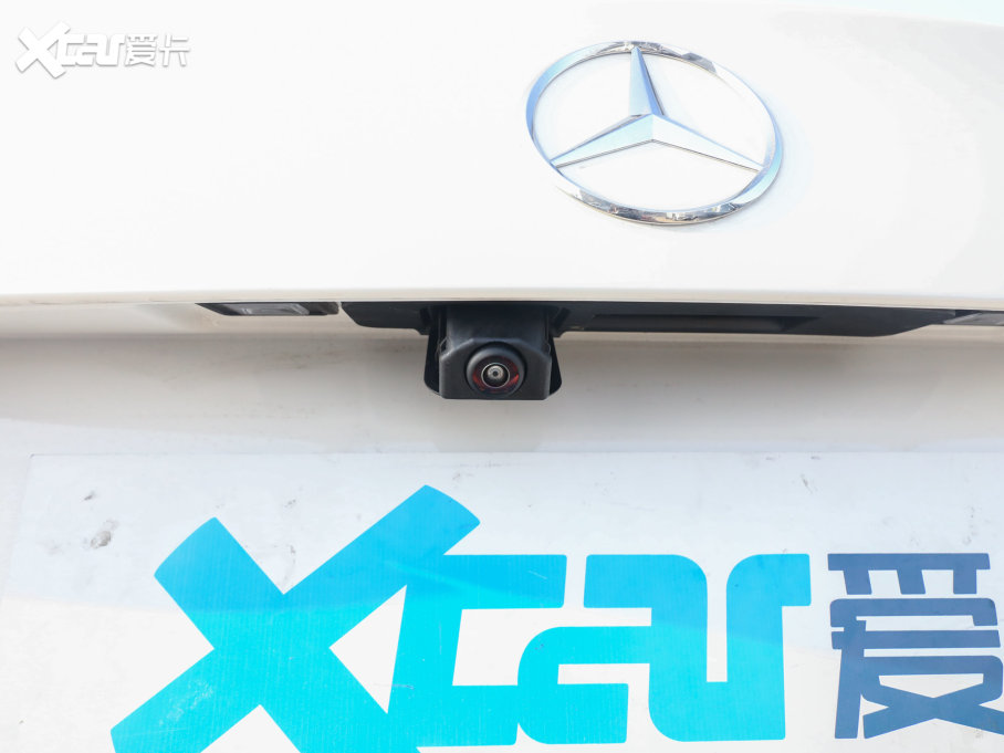 2023��YC��(j��) C 200 L �\(y��n)��(d��ng)��