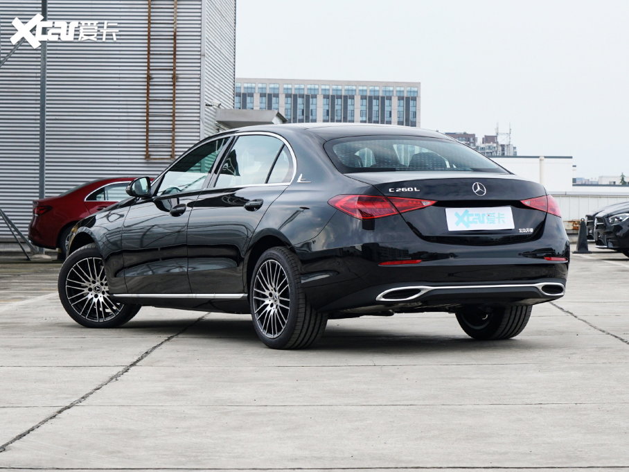 2023YC Ŀ C 260 L