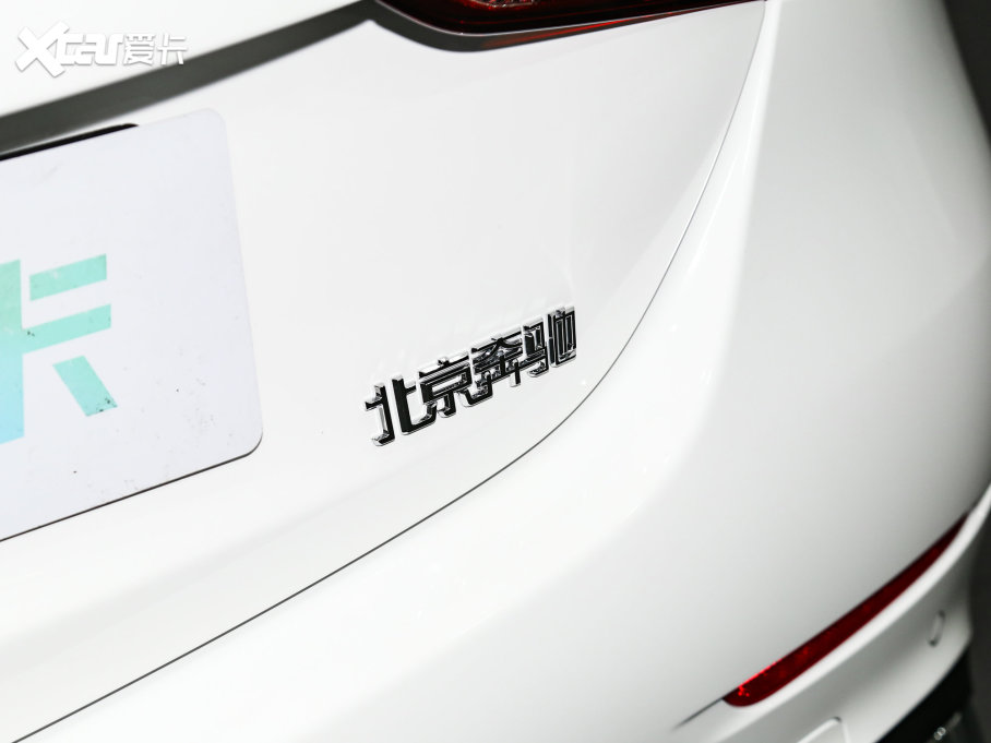 2023YC C 260 L \(yn)Ӱ 4MATIC