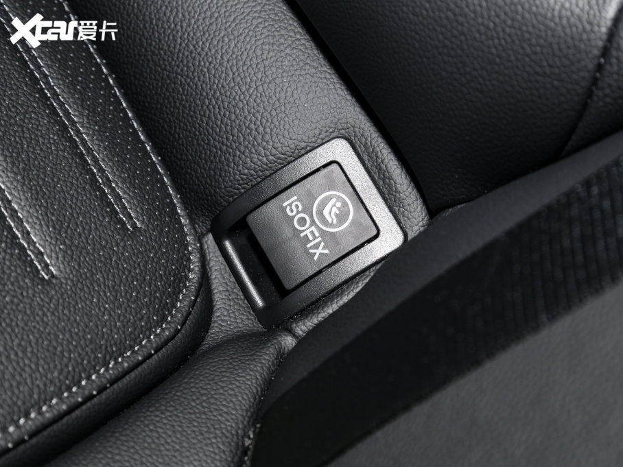 2023YC C 260 L \Ӱ 4MATIC