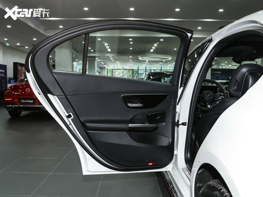 2023YC C 260 L \Ӱ 4MATIC