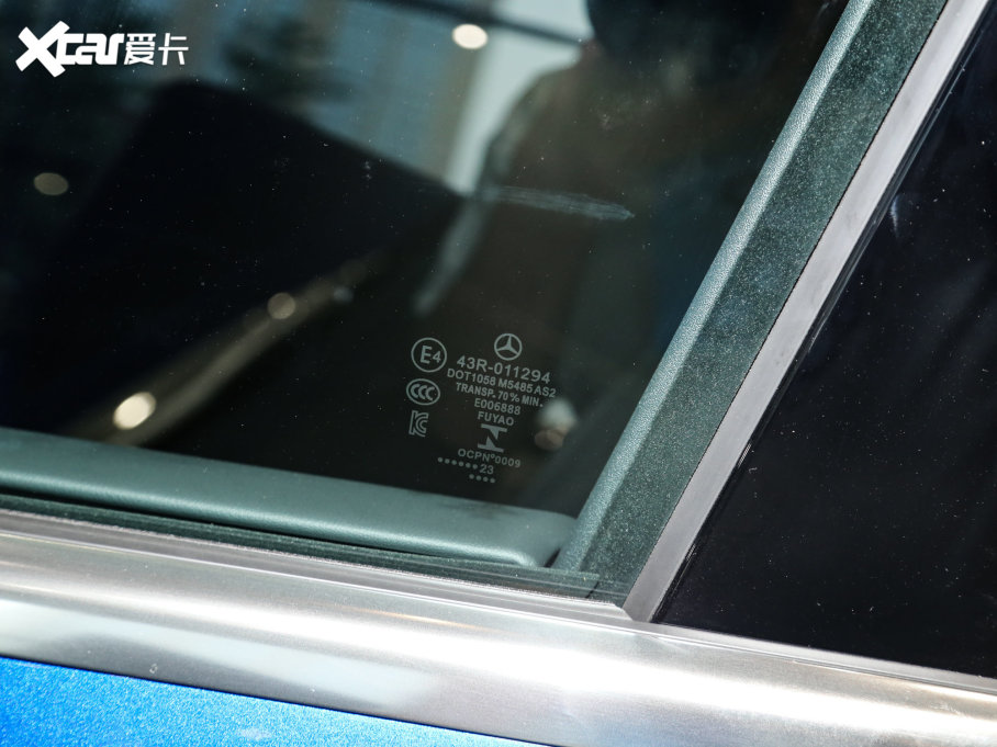 2023YC Ŀ C 260 L \Ӱ