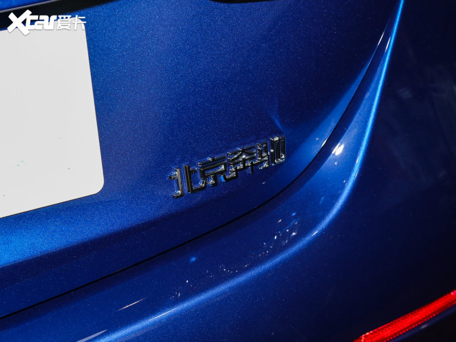 2023YC Ŀ C 260 L \Ӱ