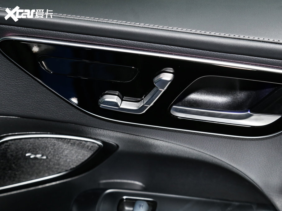 2023YC Ŀ C 260 L \Ӱ