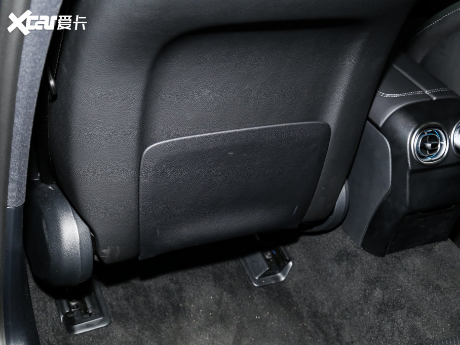 2023YC Ŀ C 260 L \Ӱ