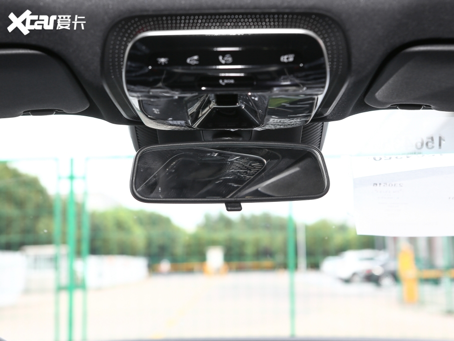 2023YC Ŀ C 200 L \Ӱ