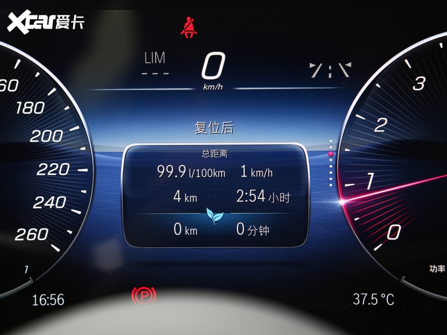 2023YC Ŀ C 200 L \Ӱ