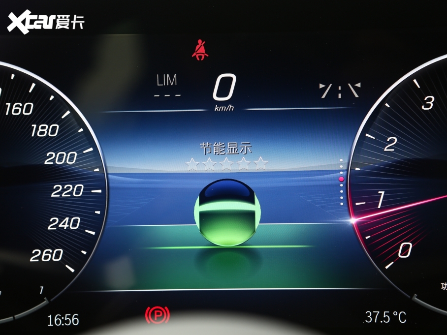 2023YC Ŀ C 200 L \Ӱ