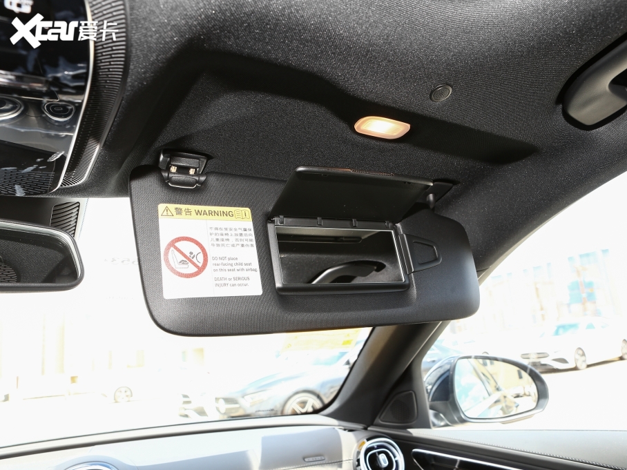 2023YC Ŀ C 260 L \Ӱ