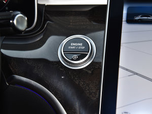 2023C 260 L п؅^(q)