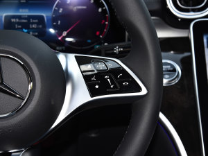 2023C 260 L п؅^(q)