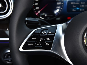 2023C 260 L п؅^(q)