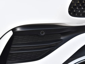 2023C 260 L \Ӱ (ji)^