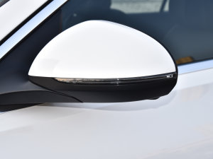 2023C 260 L \Ӱ (ji)^