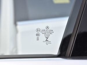 2023C 260 L \Ӱ (ji)^