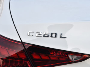 2023C 260 L \Ӱ ^
