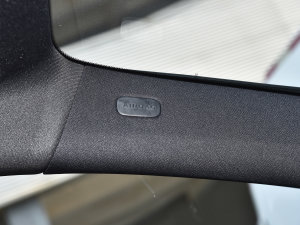 2023C 260 L \Ӱ п؅^