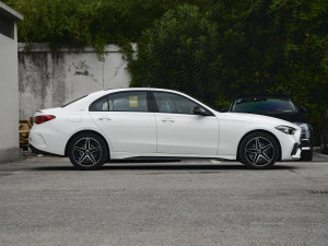 2023款C 260 L 皓夜运动版 正侧（右）