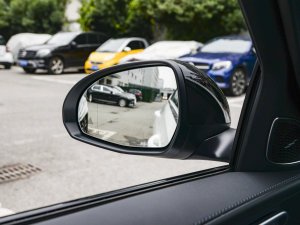 2023C 260 L ҹ\Ӱ (ji)^