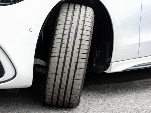 2023C 260 L ҹ\(yn)Ӱ (x)(ji)^